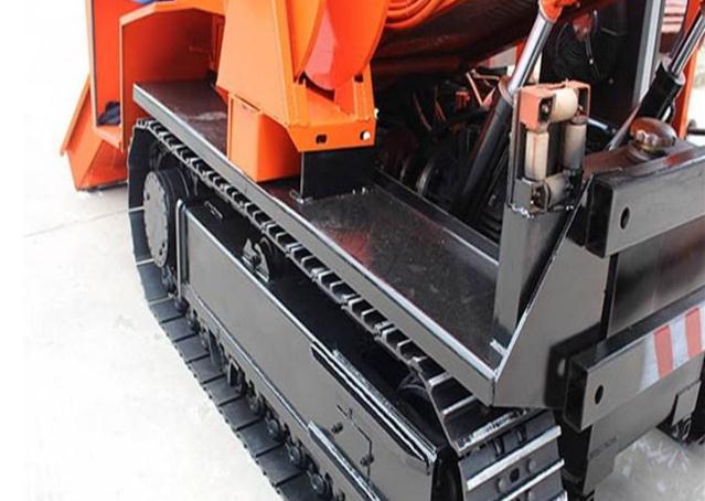 履帶皮帶扒渣機(jī) 履帶皮帶扒渣機(jī)